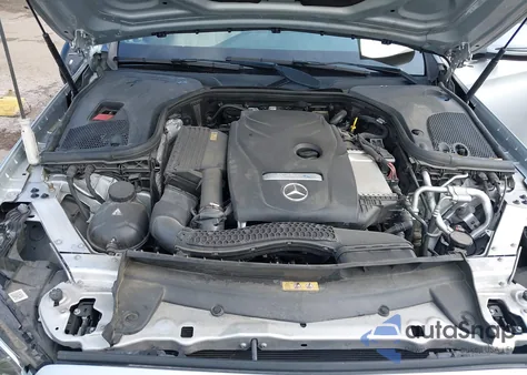 2017 Mercedes-Benz E 300 из США, поврежденный, VIN WDDZF4JB5HA213146